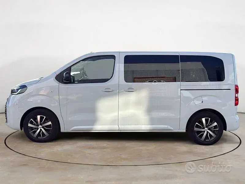Nuova Toyota Proace Verso Executive 150 CV (110 kW) 2026 Bianco Station wagon
