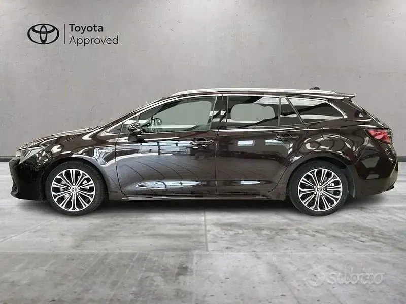 Usata Toyota Corolla Style 2020 Marrone Station wagon