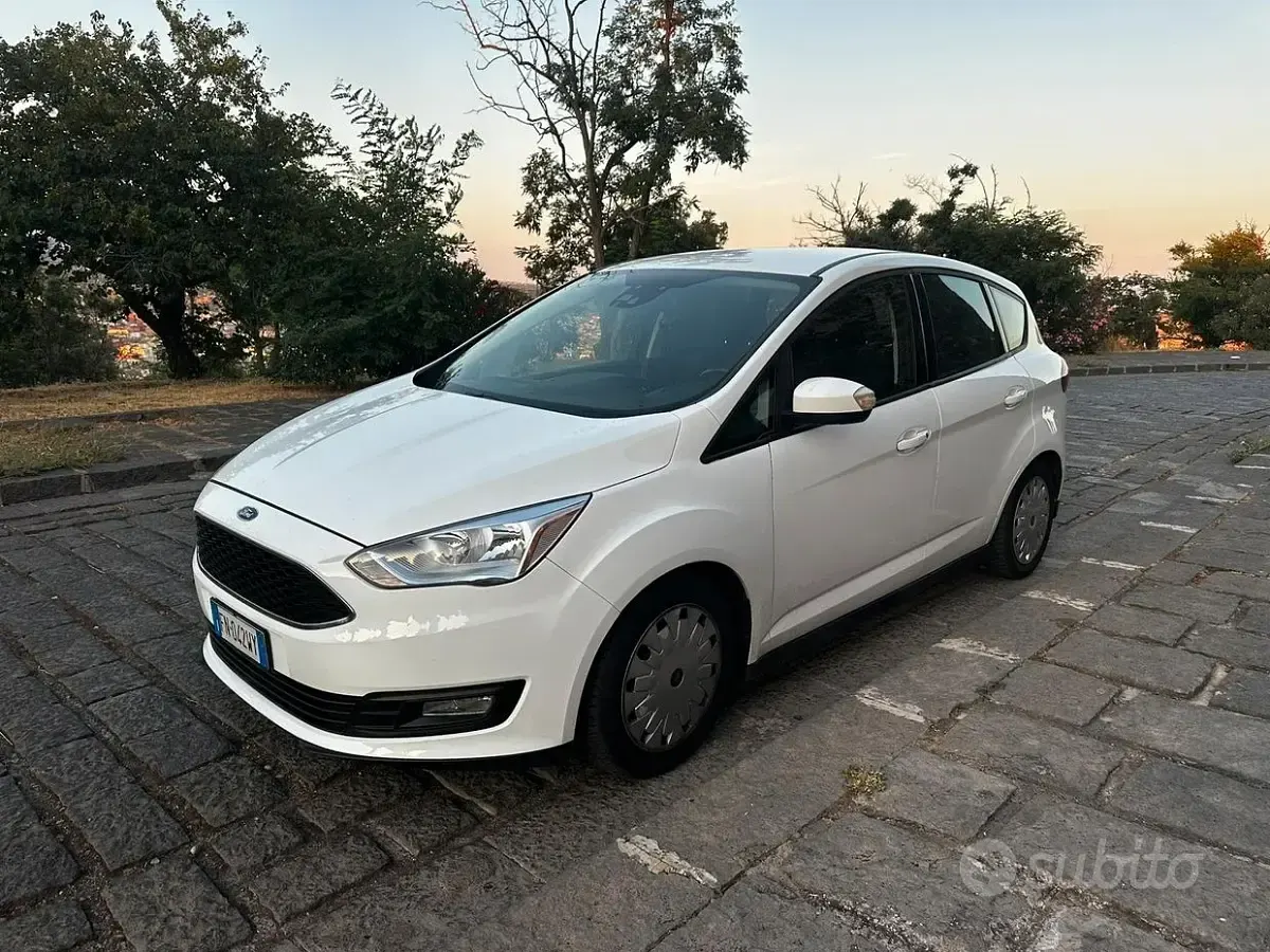 Usata Ford C-MAX 105 CV (77 kW) 2018 Bianco Monovolume