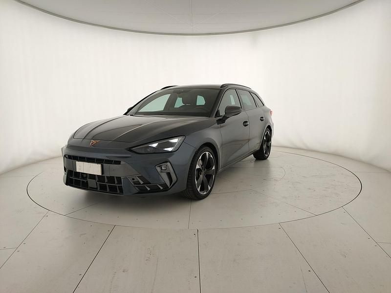 Usata Cupra Leon 150 CV (110 kW) 2024 Magnetic tech Station wagon