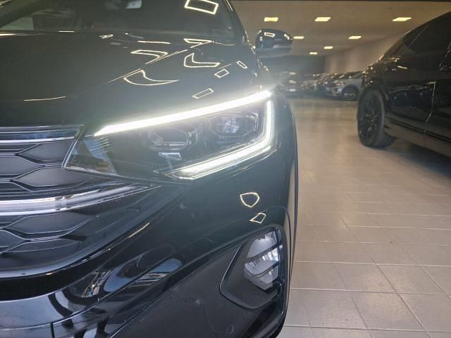 Usata VW Taigo R-line 116 CV (85 kW) 2024 Nero SUV