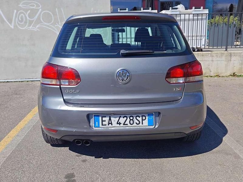 Usata VW Golf VI 122 CV (89 kW) 2010 Grigio Utilitaria