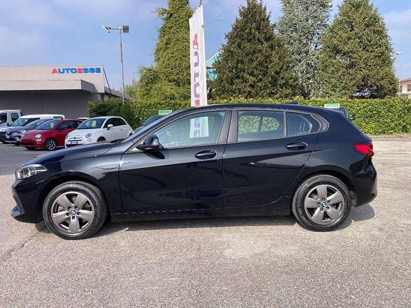 Usata BMW 116 Advantage 116 CV (85 kW) 2021 Nero Utilitaria
