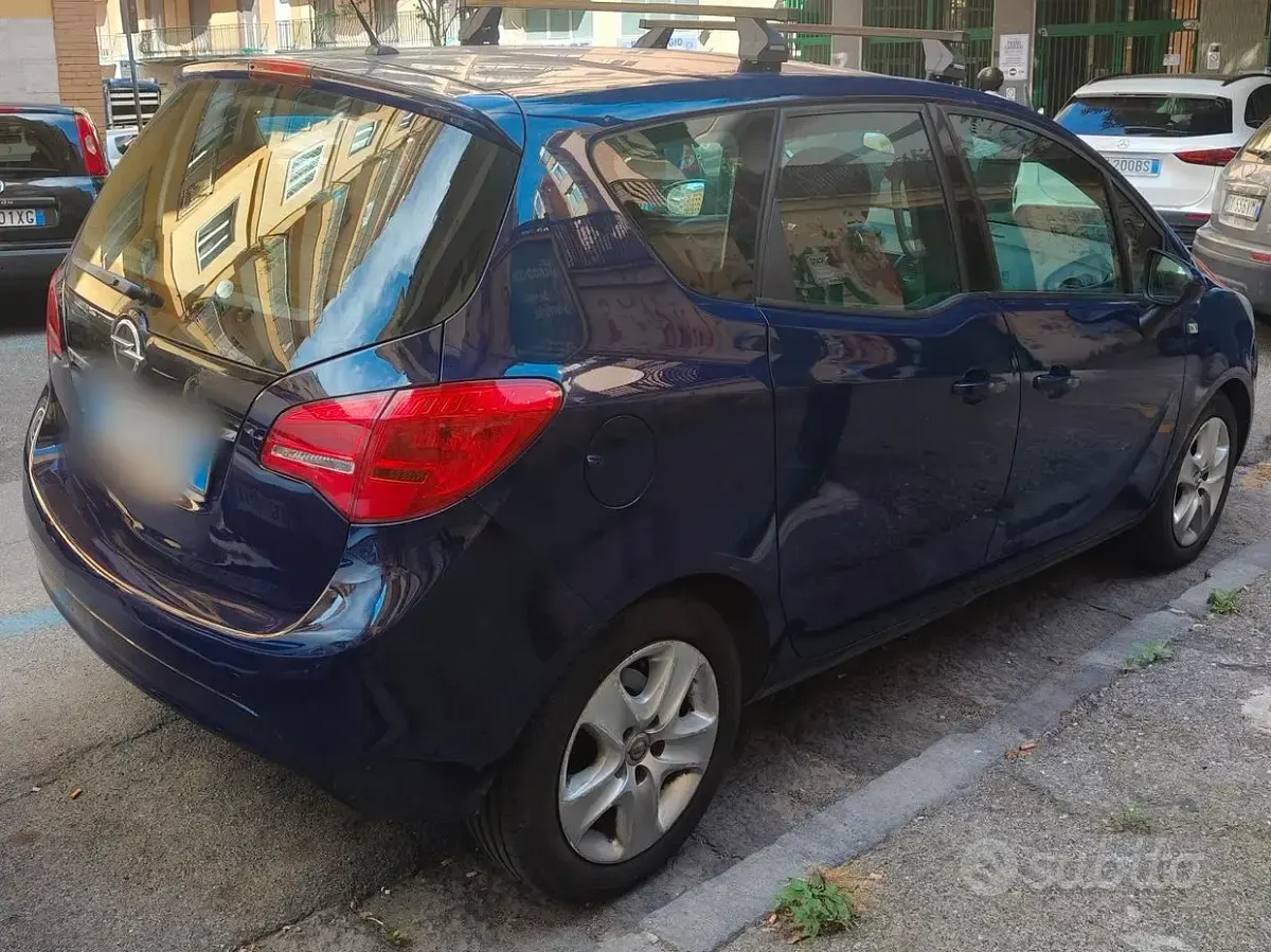 Usata Opel Meriva 136 CV (100 kW) 2015 Blu Monovolume