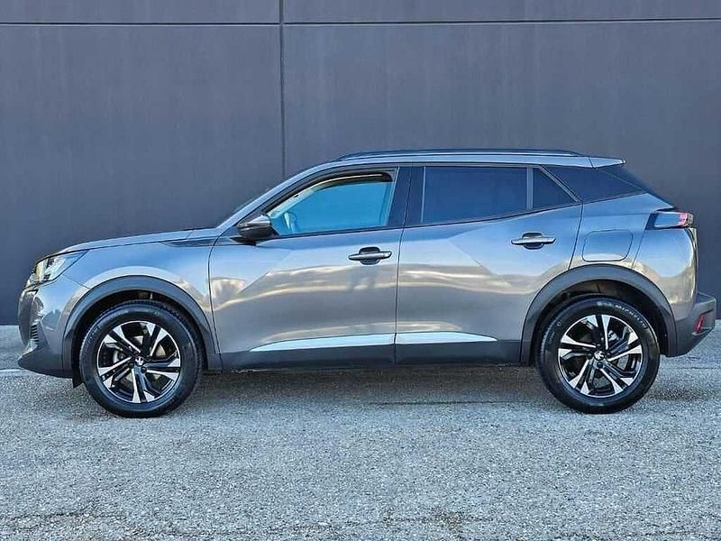 Usado Peugeot 2008 Allure 110 HP (80 kW) 2021 SUV