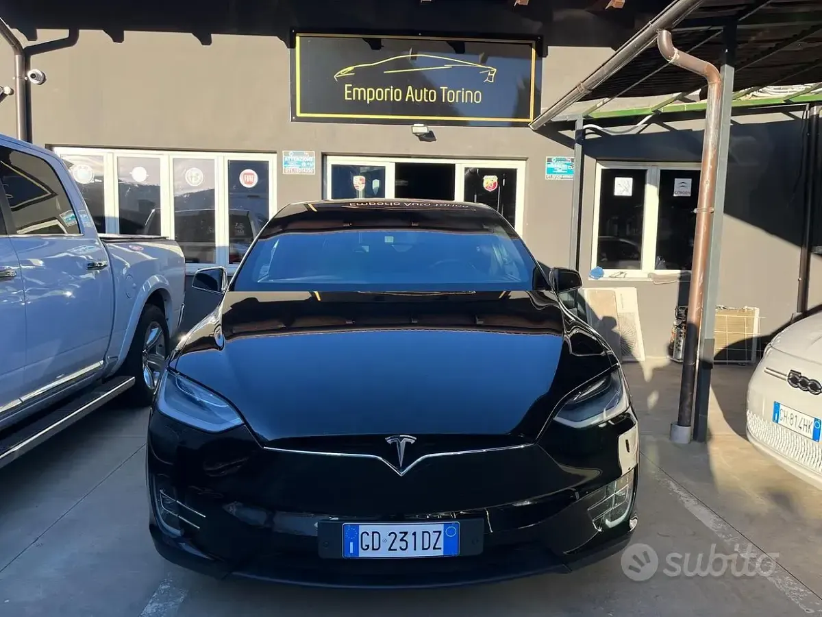 Usata Tesla Model X 180 kW (245 CV) 2020 Nero SUV