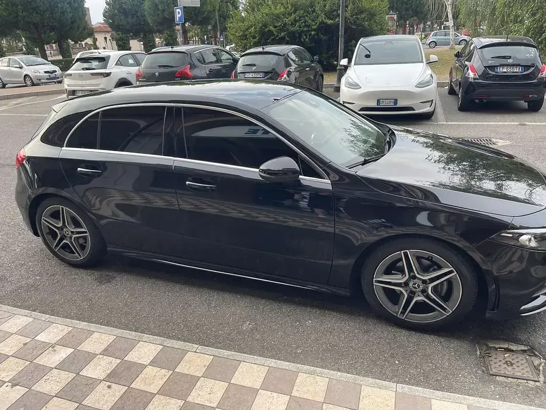 Usata Mercedes A180 116 CV (85 kW) 2019 Berlina