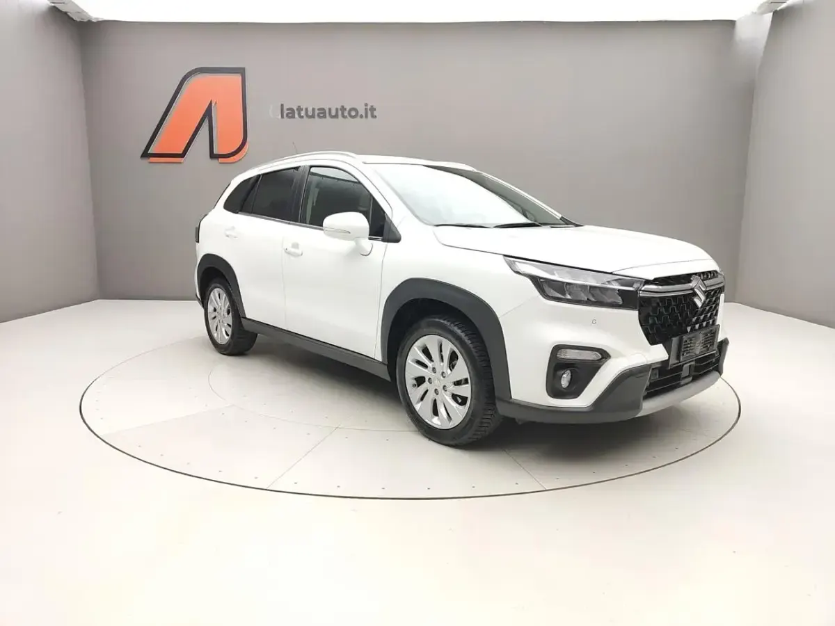 Usata Suzuki SX4 S-Cross 129 CV (94 kW) 2023 Bianco SUV