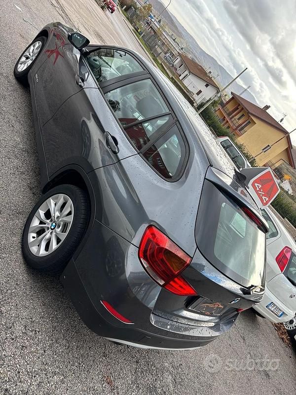 Usata BMW X1 142 CV (104 kW) 2013 Grigio SUV