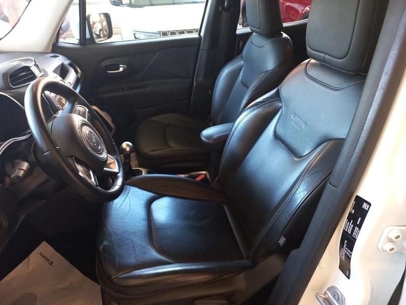 Usado Jeep Renegade Limited 120 CV (88 kW) 2016 Blanco SUV
