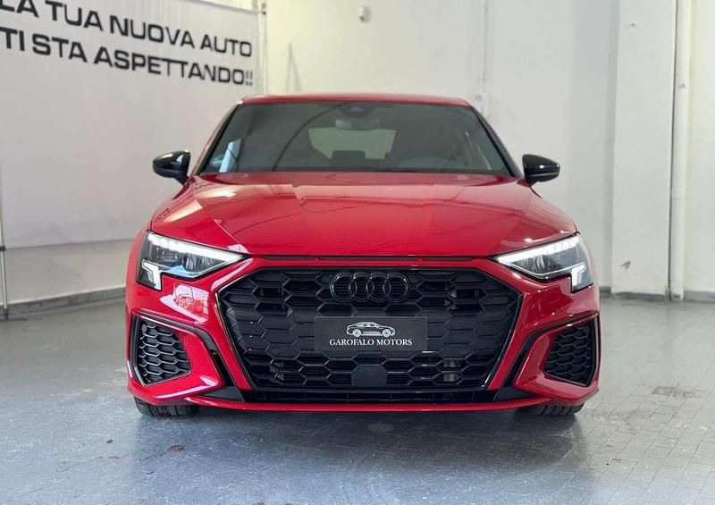 Rosso Usata 2022 Audi A3 S-Line Tre volumi | 27.900 € (Ottimo prezzo) - Immagine 1/4