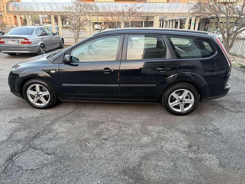Usata Ford Focus Style 136 CV (100 kW) 2006 Station wagon