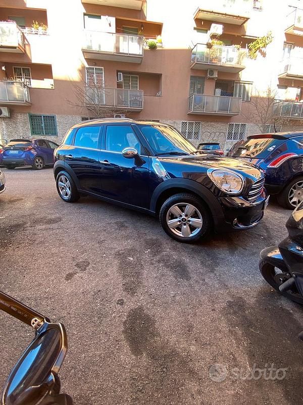 Käytetty Mini Countryman 98 HP (72 kW) 2015 Sininen Katumaasturi