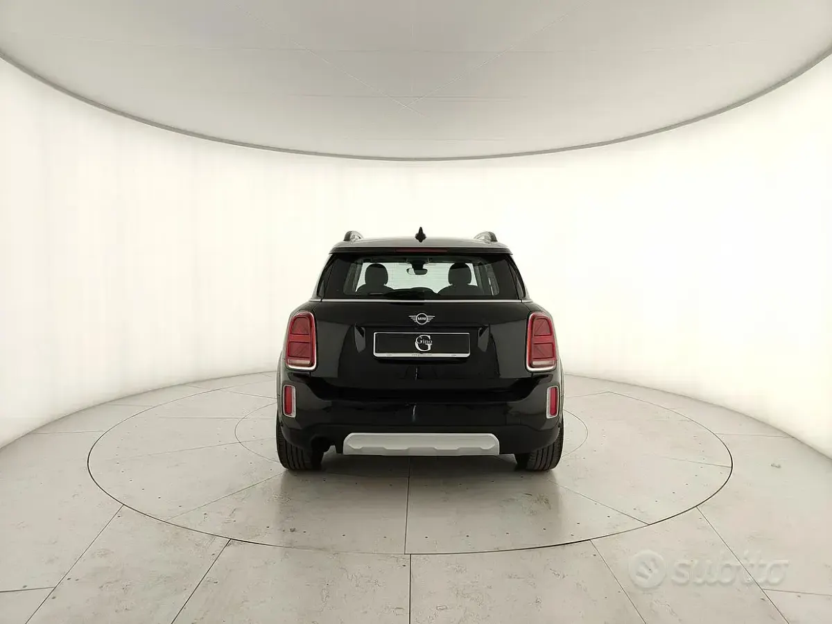 Usata Mini Countryman 116 CV (85 kW) 2020 Nero SUV