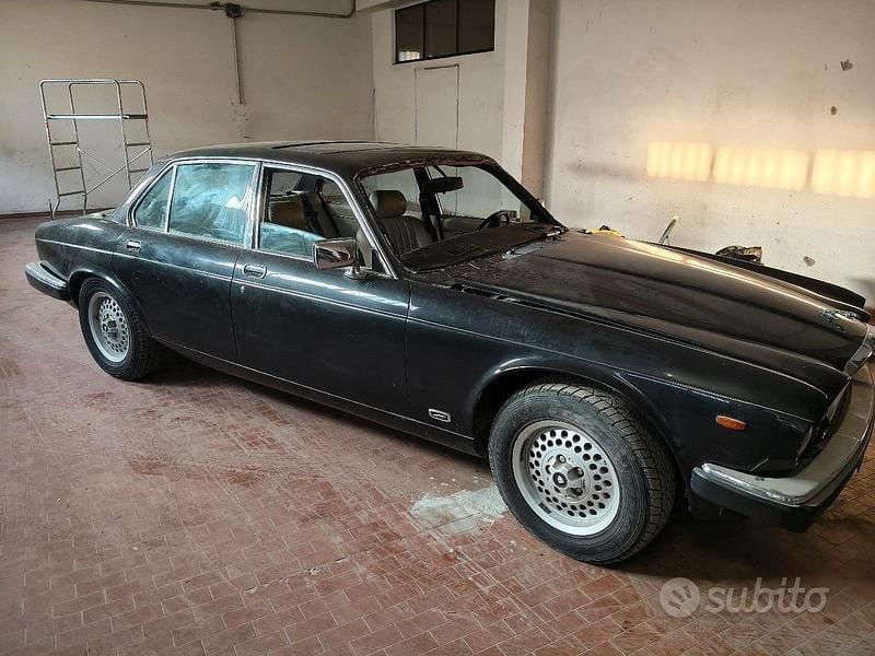 Usata Jaguar XJ6 1982 Berlina