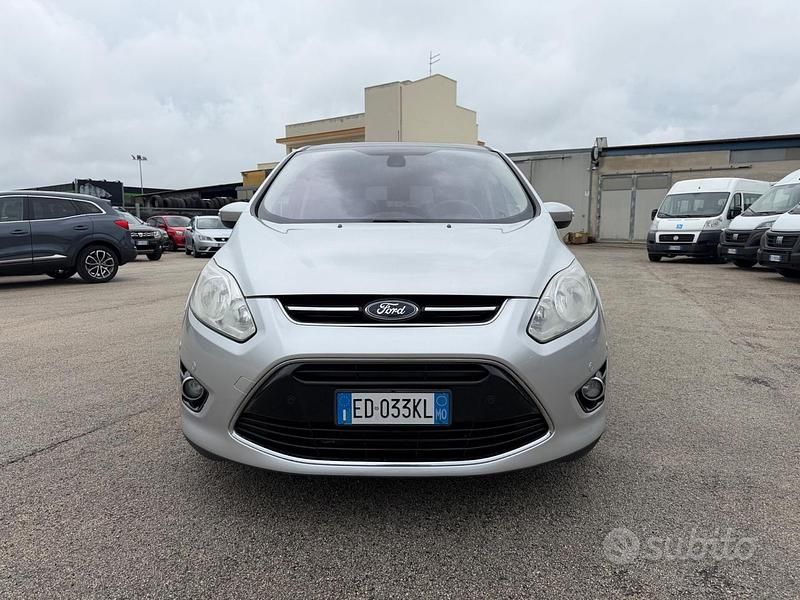 Käytetty Ford C-MAX Titanium 116 HP (85 kW) 2011 Harmaa Tila-auto