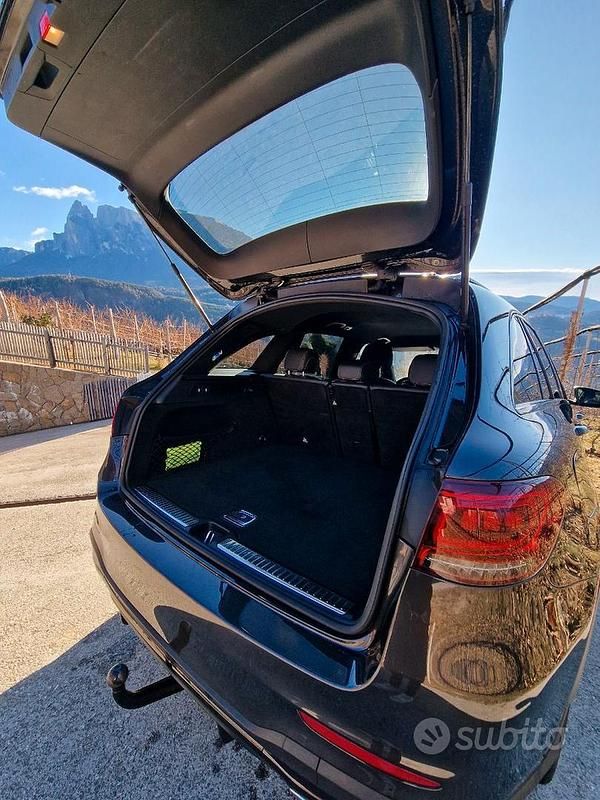 Usata Mercedes GLC220 Premium 194 CV (142 kW) 2019 Grigio SUV