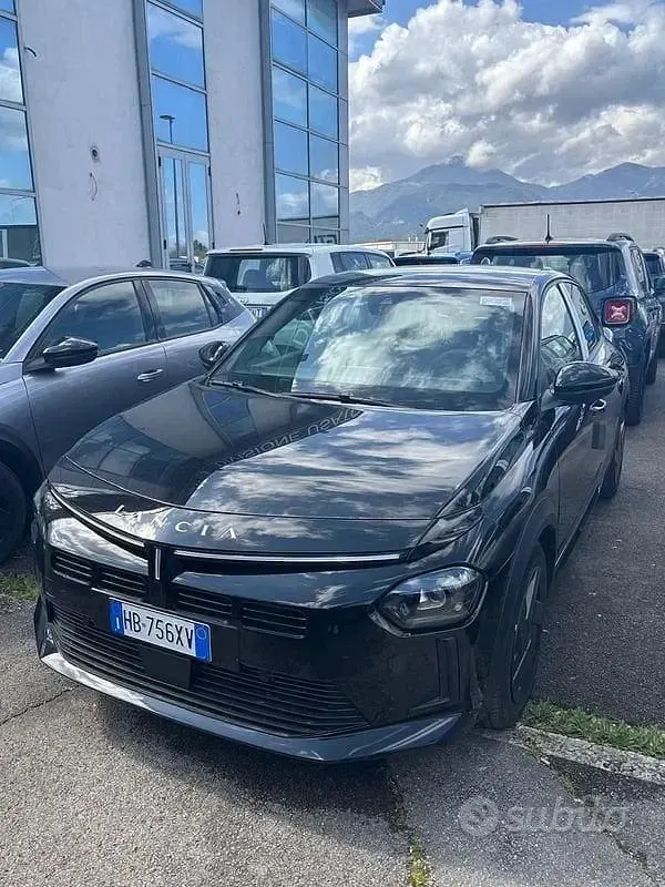 Ny Lancia Ypsilon 101 HK (74 kW) 2026 Svart Halvkombi