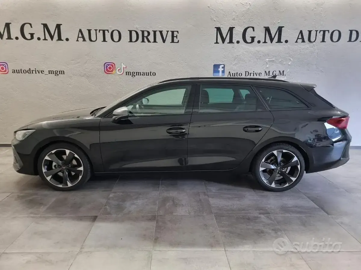 Usata Cupra Leon 150 CV (110 kW) 2025 Nero Station wagon