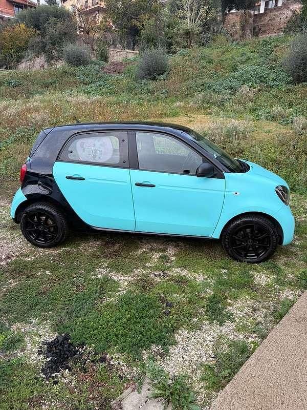 Usata Smart ForFour Passion 71 CV (52 kW) 2016 Utilitaria