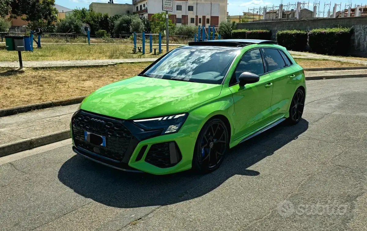 Usata Audi RS3 400 CV (294 kW) 2023 Verde Berlina