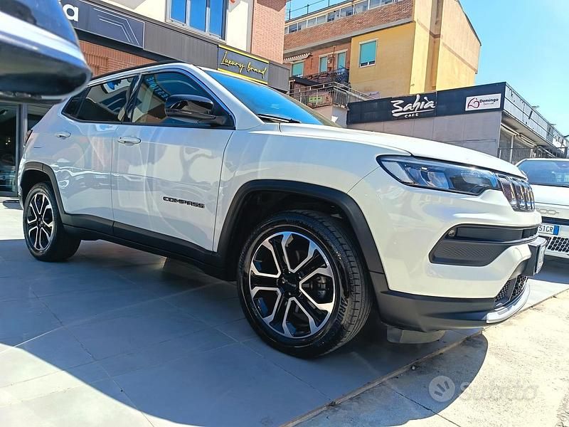 Usata Jeep Compass Limited 130 CV (95 kW) 2022 Bianco SUV