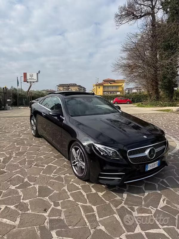 Usata Mercedes E220 Premium Plus 194 CV (142 kW) 2017 Nero Berlina