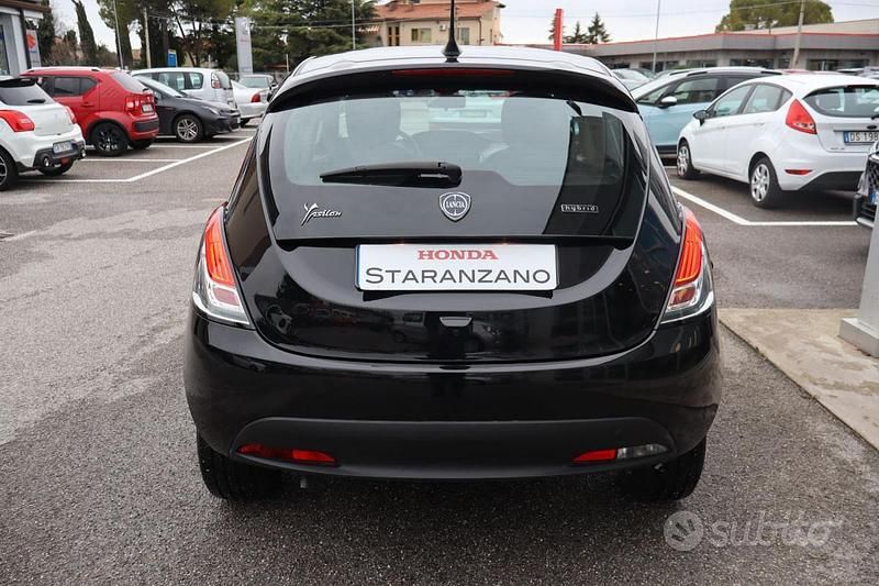 Usata Lancia Ypsilon Gold 2023 Nero Utilitaria