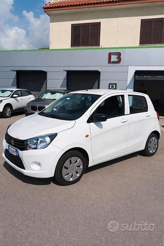 Usata Suzuki Celerio Style 68 CV (50 kW) 2018 Bianco Utilitaria
