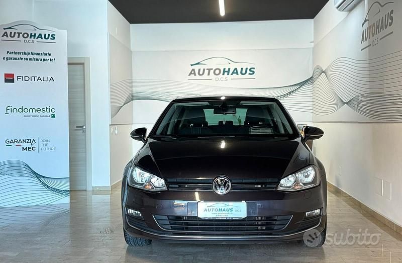 Usata VW Golf VII LOUNGE 110 CV (80 kW) 2015 Grigio Berlina