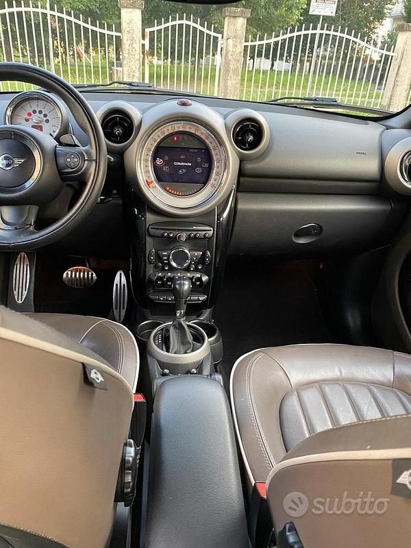 Usata Mini Countryman 184 CV (135 kW) 2012 Verde SUV