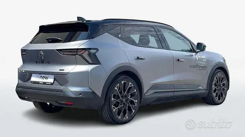 Usata Renault Scenic E-Tech Iconic 2024 Grigio SUV