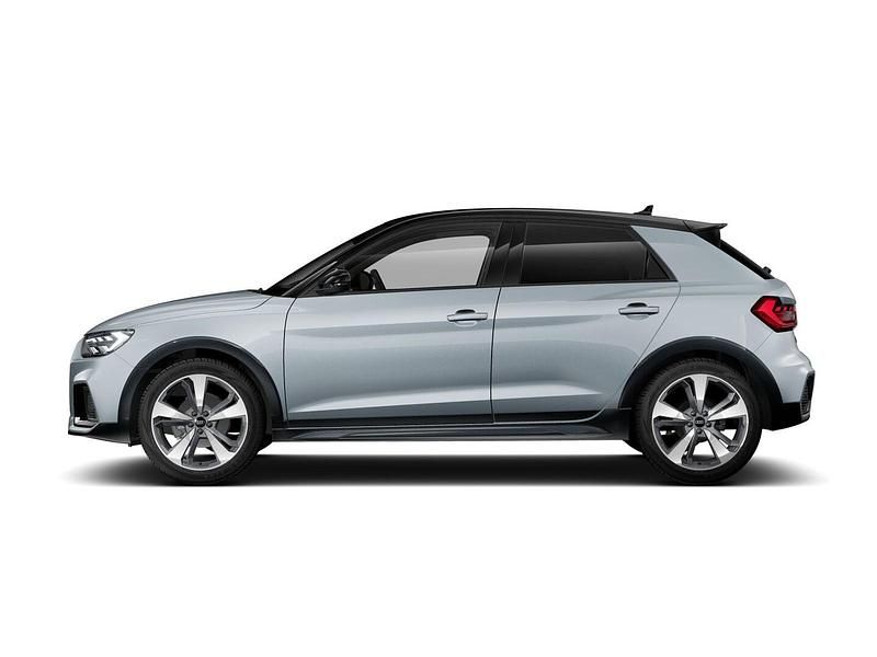 Nuova Audi A1 Comfort 116 CV (85 kW) 2026 Grigio freccia perla nero mito metallizz SUV