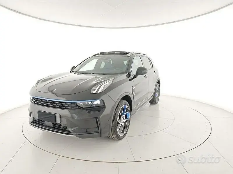 Usata Lynk & Co 01 179 CV (131 kW) 2023 Nero SUV