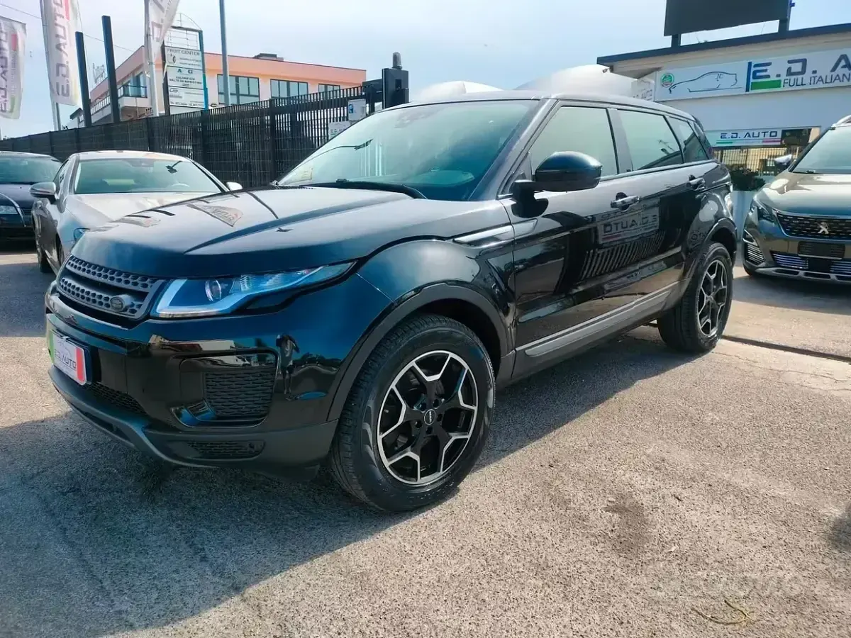 Usata Land Rover Range Rover evoque HSE 150 CV (110 kW) 2017 Nero SUV