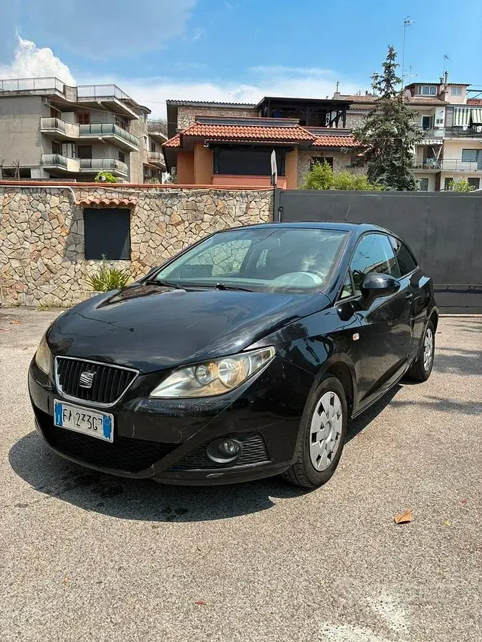 Usata Seat Ibiza 69 CV (50 kW) 2011 Nero Berlina