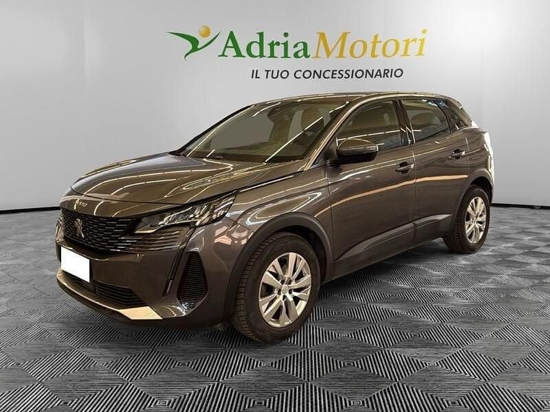 Usata Peugeot 3008 Business-Line 131 CV (96 kW) 2021 Grigio scuro SUV