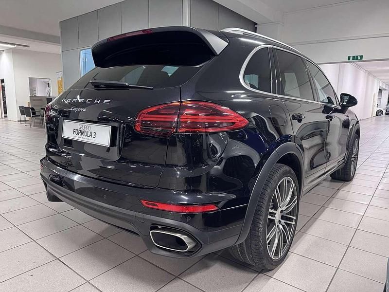 Usata Porsche Cayenne 250 CV (183 kW) 2016 Nero SUV