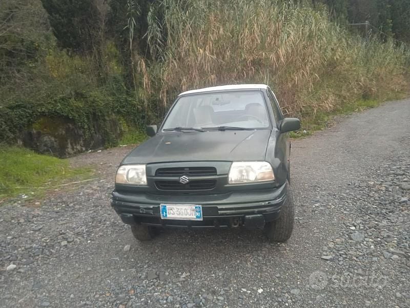 Usata Suzuki Vitara 2001 Verde SUV