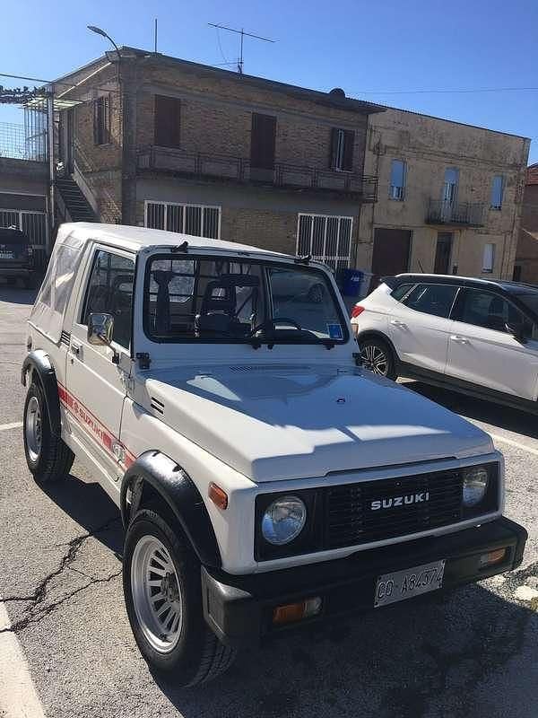 Usata Suzuki Samurai 65 CV (47 kW) 1987 Bianco SUV