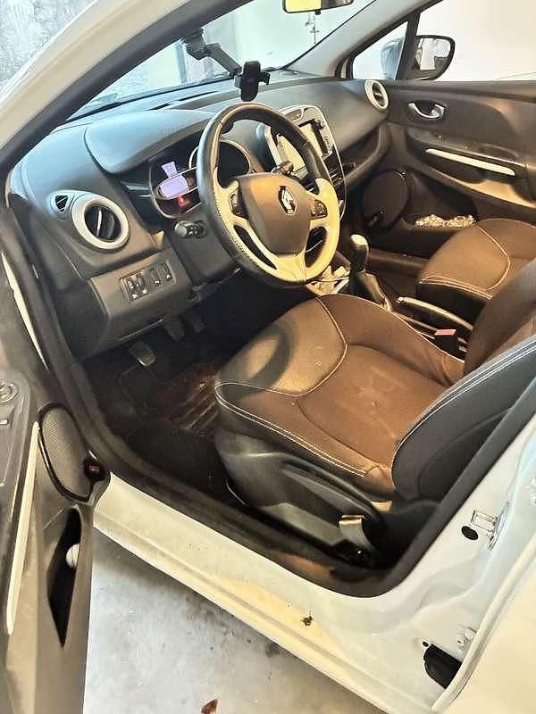 Usata Renault Clio IV 75 CV (55 kW) 2015 Berlina