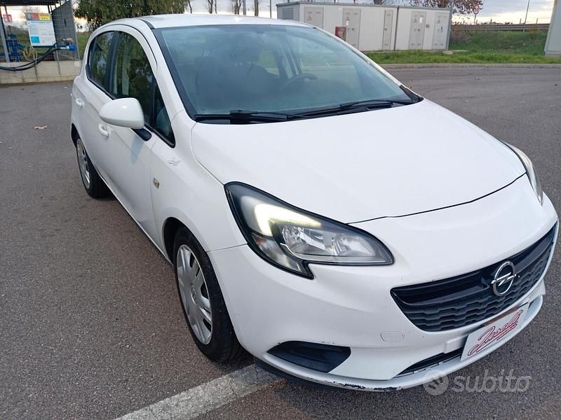 Bianco Usata 2016 Opel Corsa Tre volumi | 3750 € (Super prezzo) - Immagine 1/4