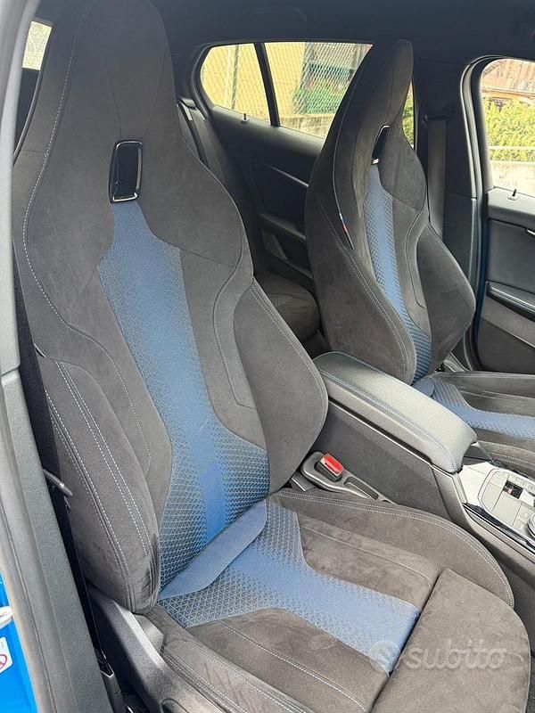 Usata BMW 135 Performance 306 CV (225 kW) 2021 Blu Utilitaria
