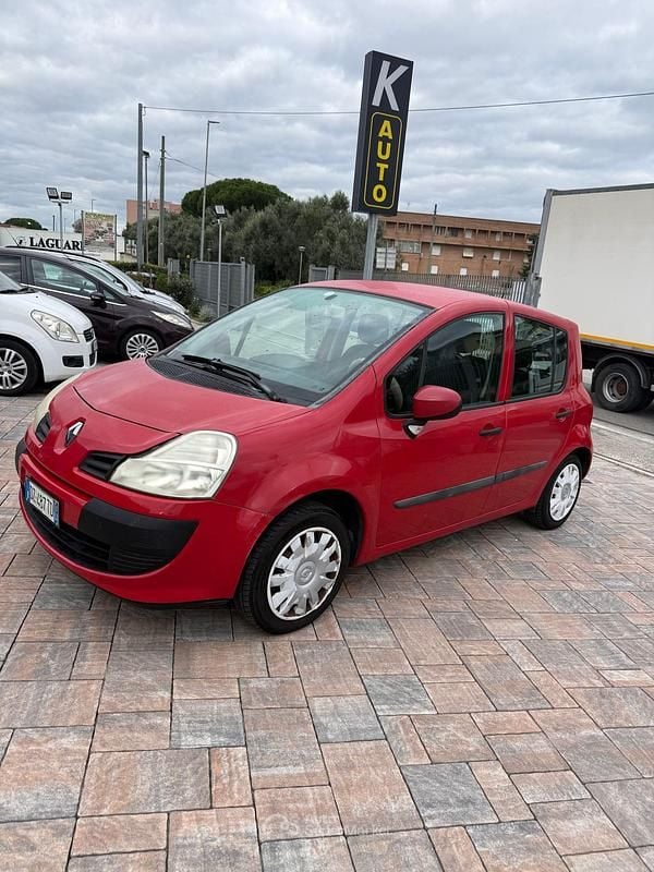 Usata Renault Modus 75 CV (55 kW) 2010 Monovolume