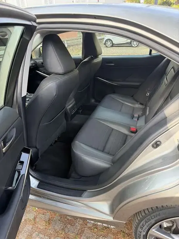 Usata Lexus IS300h Executive Line 181 CV (133 kW) 2017 Berlina
