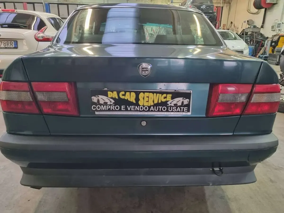 Usata Lancia Dedra 90 CV (66 kW) 1995 Other Berlina