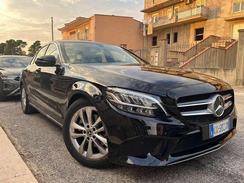 Nero Usata 2020 Mercedes C220 Tre volumi | 28.900 € (Cara) - Immagine 1/4