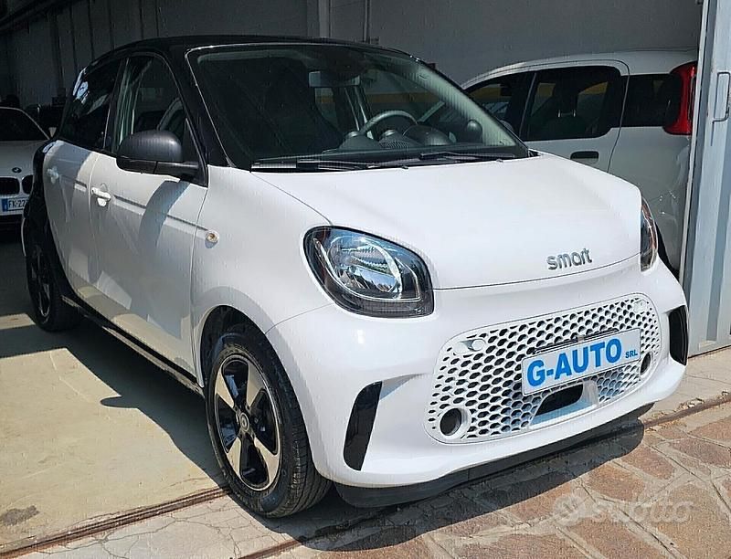 Usata Smart ForFour Electric Drive 41 kW (56 CV) 2020 Bianco Berlina