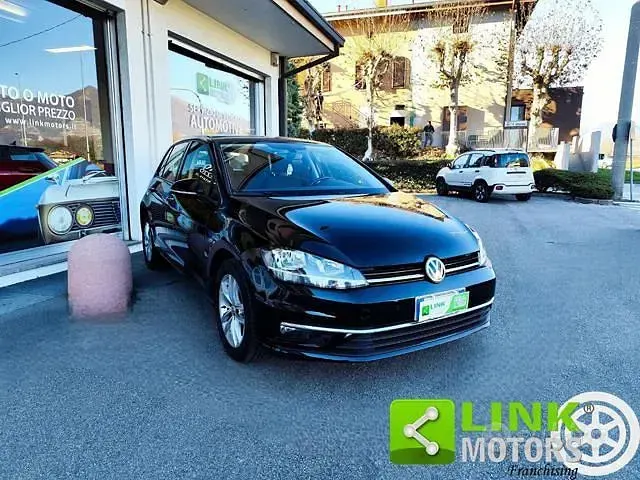 Usata VW Golf VII Business 116 CV (85 kW) 2019 Nero Berlina