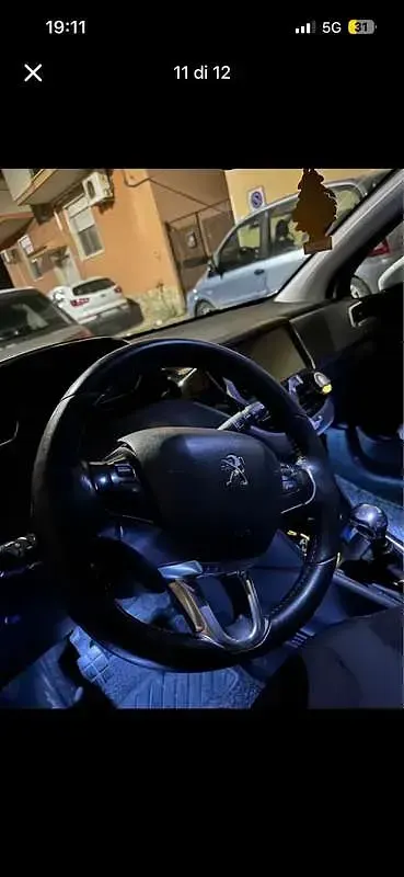 Usata Peugeot 208 Allure 114 CV (83 kW) 2012 Utilitaria